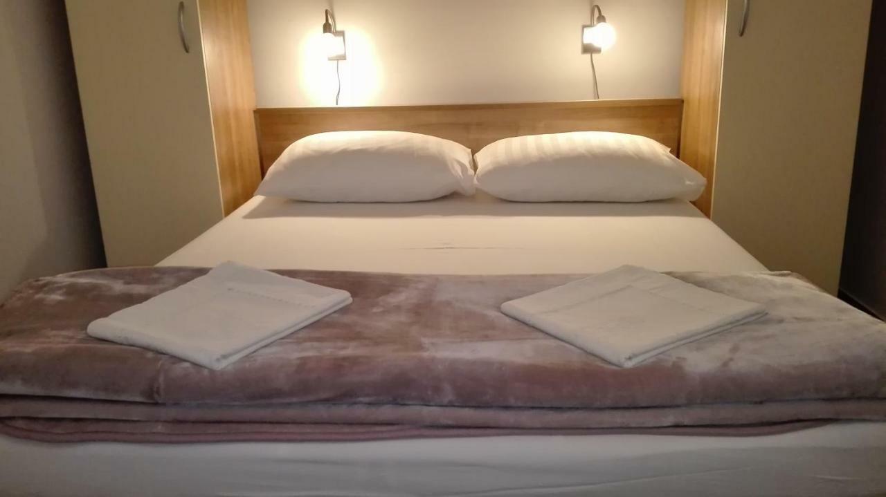 Appartement Sibenska Oaza à Šibenik Extérieur photo