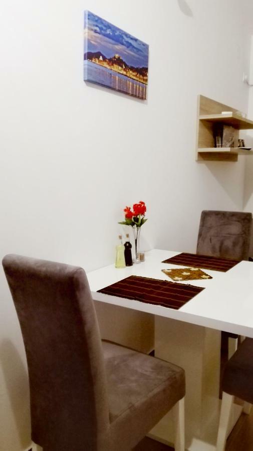 Appartement Sibenska Oaza à Šibenik Extérieur photo