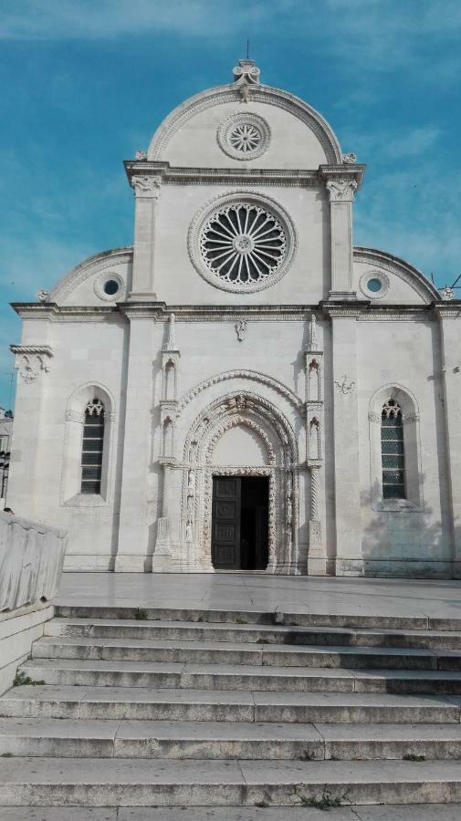 Appartement Sibenska Oaza à Šibenik Extérieur photo