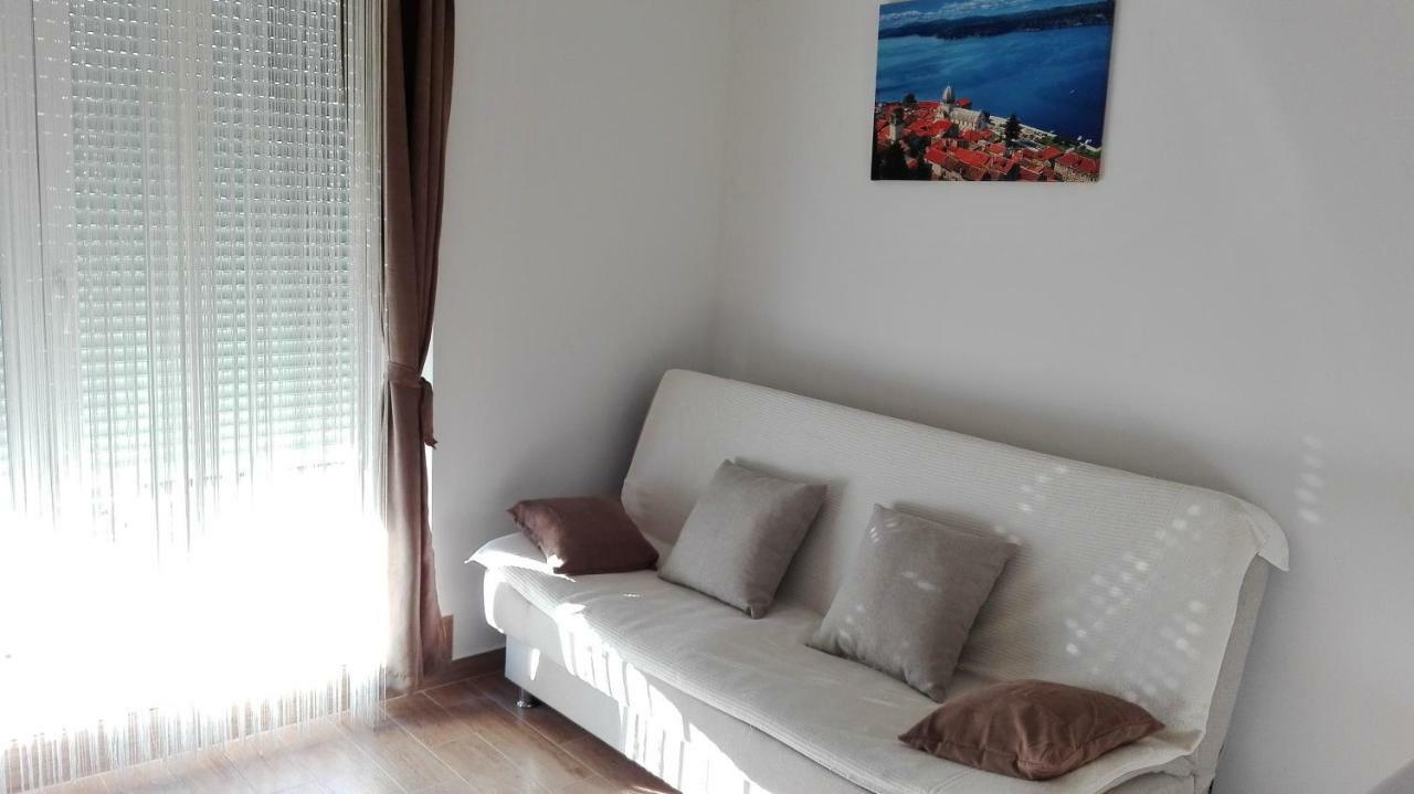 Appartement Sibenska Oaza à Šibenik Extérieur photo