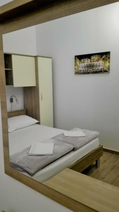 Appartement Sibenska Oaza à Šibenik Extérieur photo